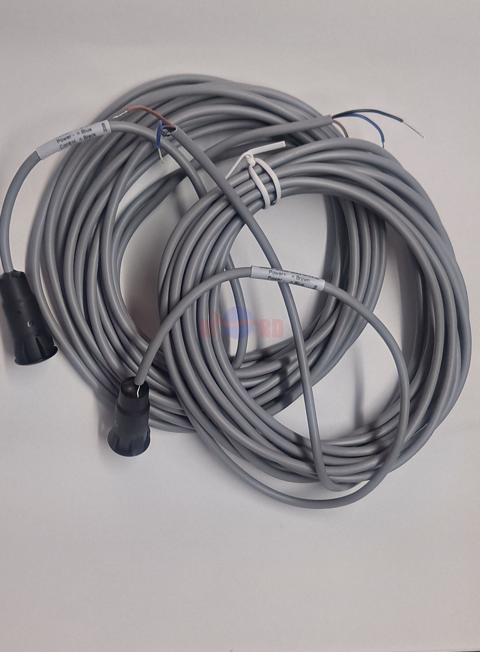 1684826299212657.jpg smr2.jpg